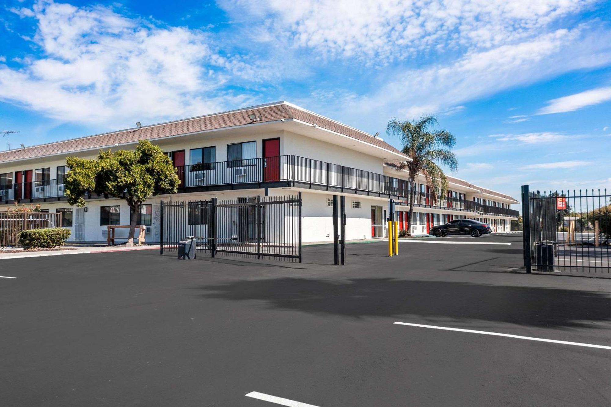 Econo Lodge Stockton Exterior foto
